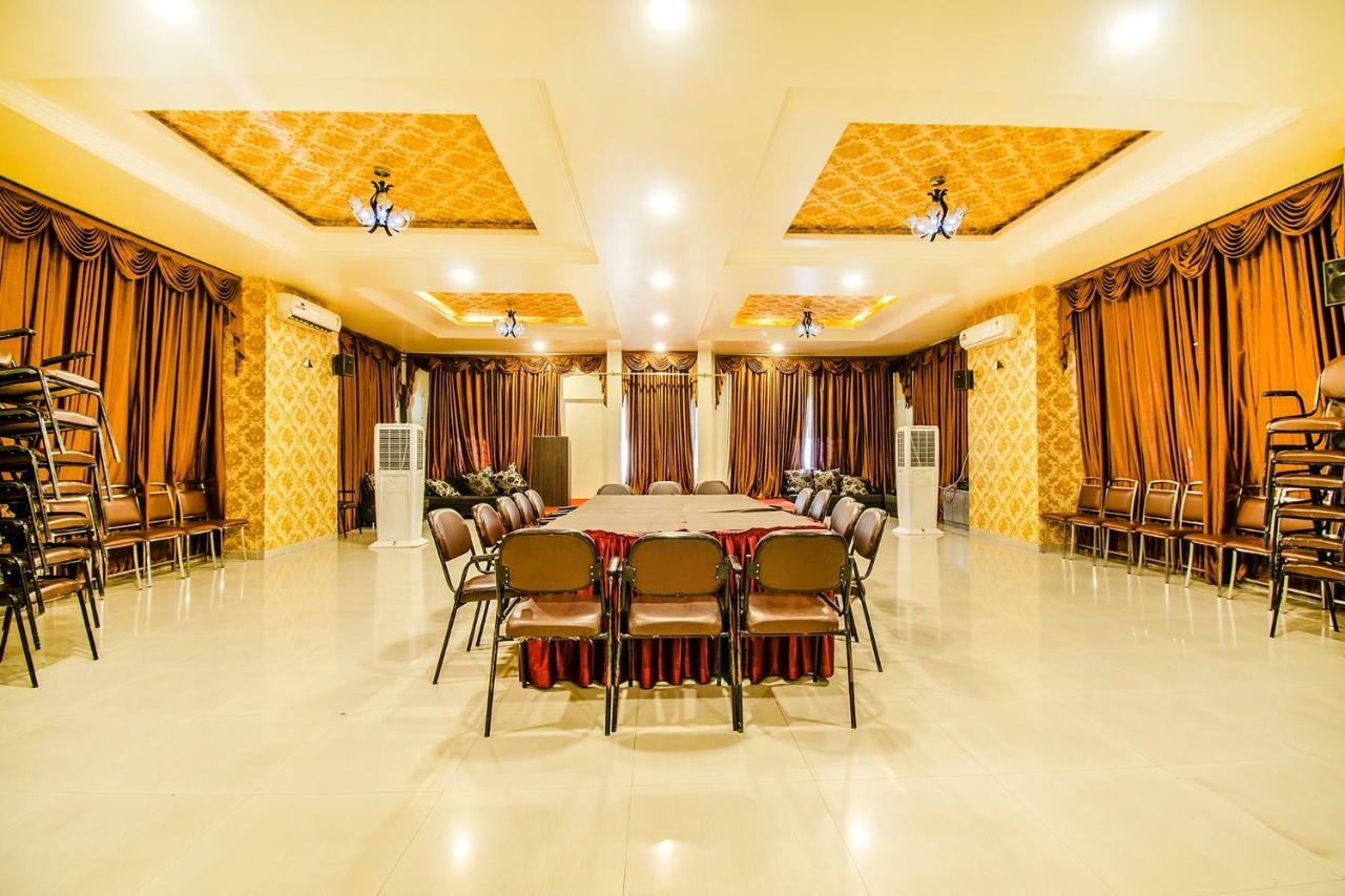 Fabhotel Prime Sanket Inn, Phoenix Mall Hinjawadi Εξωτερικό φωτογραφία